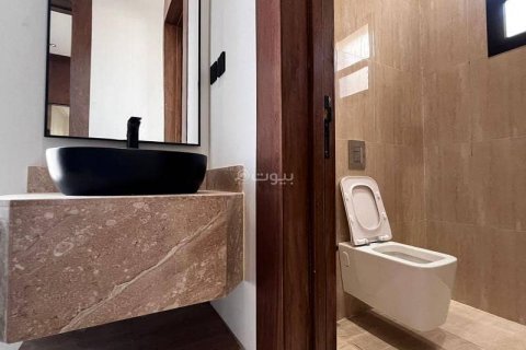 Villa de 5 dormitorios en Riyadh, Saudi Arabia No. 67419 15