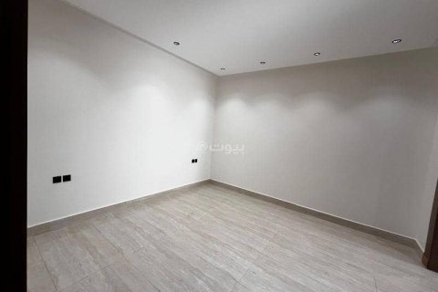Villa de 5 dormitorios en Riyadh, Saudi Arabia No. 67419 9