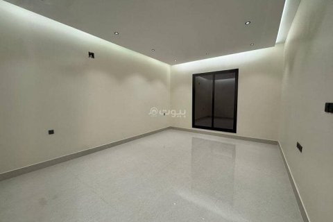3 bedrooms Apartment in Riyadh, Saudi Arabia No. 67421 7