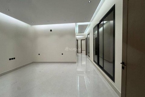 3 bedrooms Apartment in Riyadh, Saudi Arabia No. 67421 11