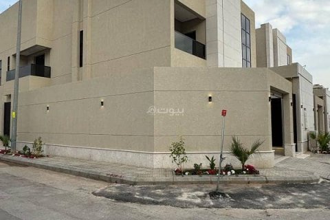 Villa de 6 dormitorios en Riyadh, Saudi Arabia No. 59907 4