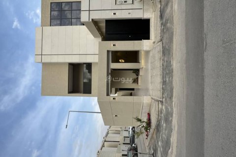 Villa de 6 dormitorios en Riyadh, Saudi Arabia No. 59902 14
