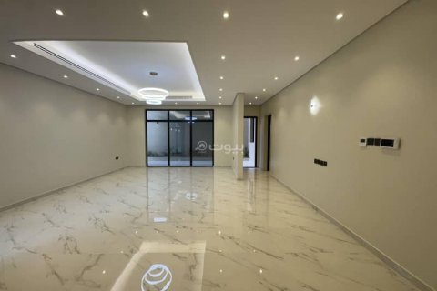 Villa de 6 dormitorios en Riyadh, Saudi Arabia No. 59902 15