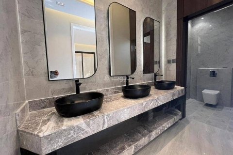 Villa de 5 chambres à Riyadh, Saudi Arabia No. 59901 9