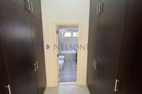 Villa de 4 dormitorios en Doha, Qatar No. 58533 9