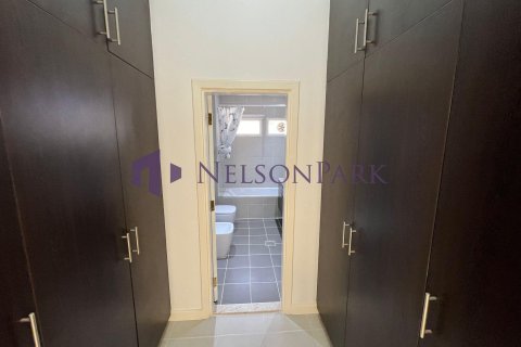 Villa de 4 dormitorios en Doha, Qatar No. 58532 9