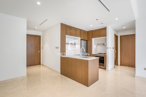 1 bedroom Apartment in EMAAR Beachfront, UAE No. 62264 5