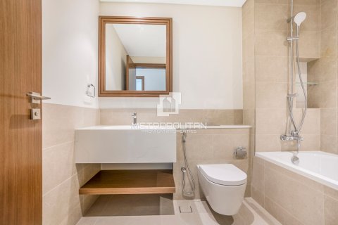 1 bedroom Apartment in EMAAR Beachfront, UAE No. 62264 9