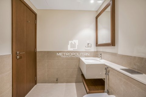 1 bedroom Apartment in EMAAR Beachfront, UAE No. 62264 18