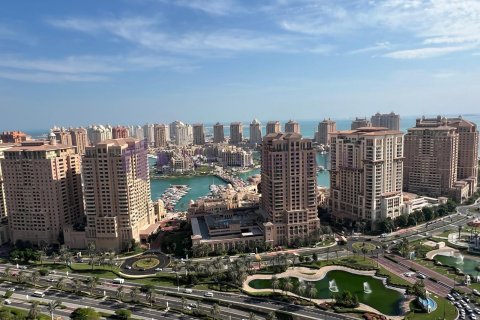 2 bedrooms Apartment in Doha, Qatar No. 57356 6
