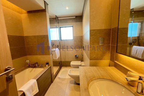 2 bedrooms Apartment in Doha, Qatar No. 57356 10