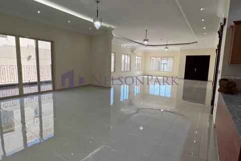 Apartment de 5 dormitorios en Doha, Qatar No. 57378 13