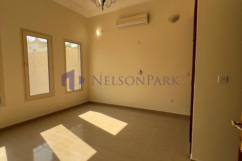Apartment de 5 dormitorios en Doha, Qatar No. 57378 7