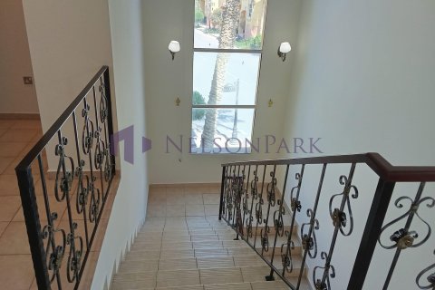 Duplex de 3 dormitorios en Doha, Qatar No. 57380 15