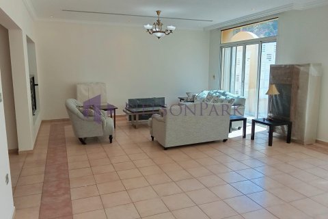 Duplex de 3 dormitorios en Doha, Qatar No. 57380 3