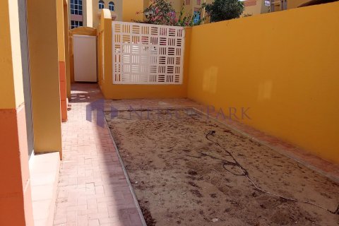 Duplex de 3 dormitorios en Doha, Qatar No. 57380 11
