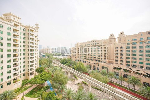 Appartement de 2 chambres à Shoreline Apartments, UAE No. 64974