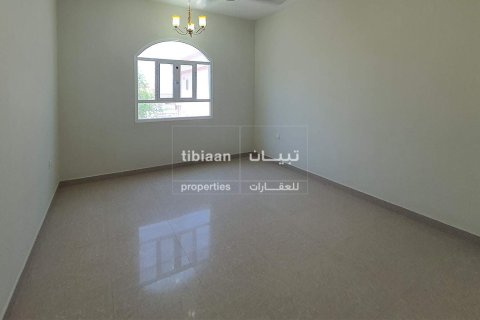 Villa de 8 dormitorios en Al Ansab, Oman No. 53980 6