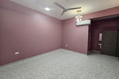 Вилла с 5 спальнями в Аль Амират, Оман №54433 5