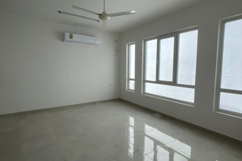 Villa de 4 dormitorios en Muscat, Oman No. 54434 6