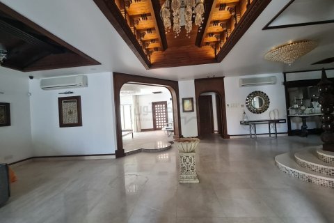 Villa de 4 chambres à Galali, Bahrain No. 62669 6