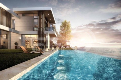 6 bedrooms Villa in Abu Dhabi, UAE No. 12079 11