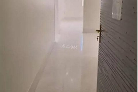 4 bedrooms Apartment in Riyadh, Saudi Arabia No. 98712