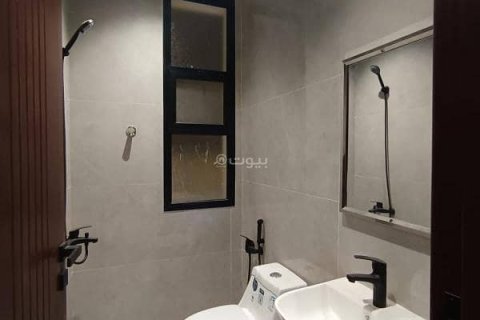 4 bedrooms Villa in Riyadh, Saudi Arabia No. 60358 18