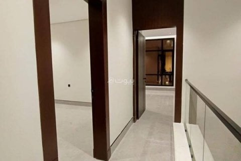 4 bedrooms Villa in Riyadh, Saudi Arabia No. 60358 16