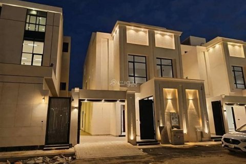 4 غرف نوم فيلا في مدينة الرياض, السُّعُودِيَّة رقم 60358