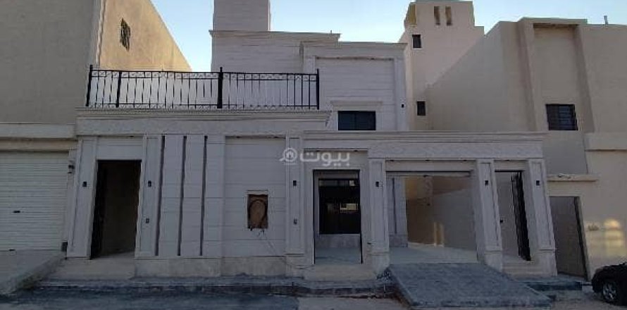 Villa de 5 chambres à Riyadh, Saudi Arabia No. 60356