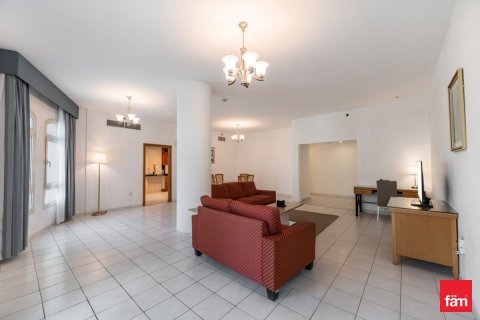 3 bedrooms Hotel Apartment in Dubai, UAE No. 70988 6