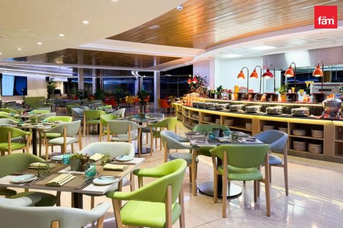 3 bedrooms Hotel Apartment in Dubai, UAE No. 70988 5