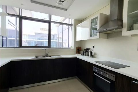 Appartement de 3 chambres à GOLF VEDUTA Dubai, UAE No. 95665