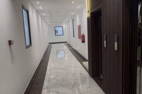 4 bedrooms Apartment in Riyadh, Saudi Arabia No. 69176