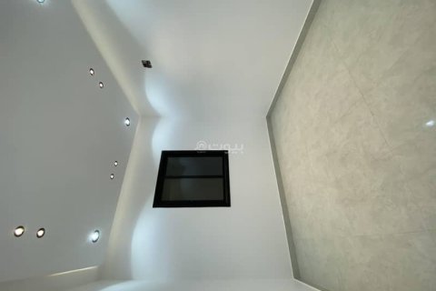 9 bedrooms Villa in Riyadh, Saudi Arabia No. 60030 3