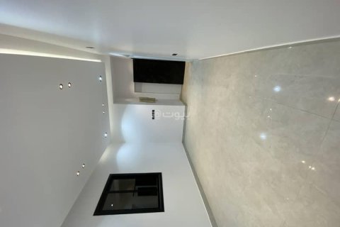 9 bedrooms Villa in Riyadh, Saudi Arabia No. 60030 27