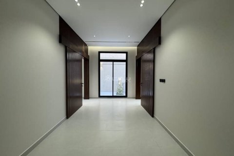 Villa de 5 chambres à Riyadh, Saudi Arabia No. 60036 15