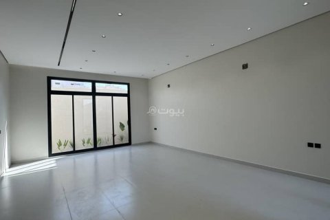 Villa de 5 chambres à Riyadh, Saudi Arabia No. 60036 17