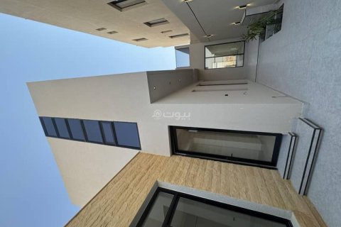Villa de 5 chambres à Riyadh, Saudi Arabia No. 60036 13
