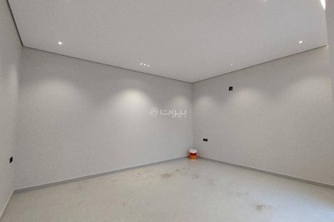 Villa de 6 dormitorios en Riyadh, Saudi Arabia No. 60031 4