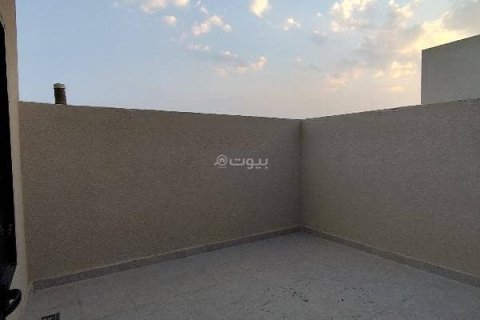 Villa de 6 dormitorios en Riyadh, Saudi Arabia No. 60031 14