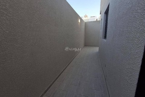 5 bedrooms Apartment in Riyadh, Saudi Arabia No. 60412 13