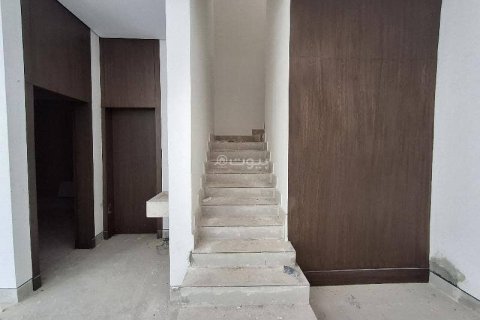 Villa de 6 dormitorios en Riyadh, Saudi Arabia No. 60413 9