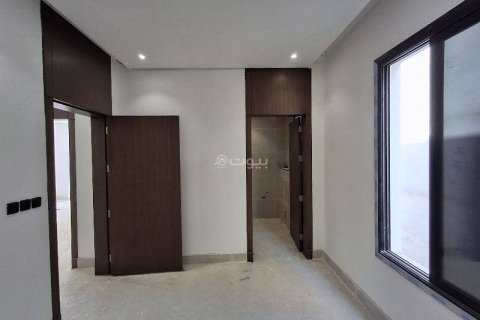 Villa de 6 dormitorios en Riyadh, Saudi Arabia No. 60413 14