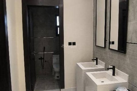 4 bedrooms Apartment in Riyadh, Saudi Arabia No. 60410 10