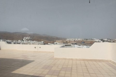 Townhouse de 6 dormitorios en Muscat, Oman No. 54825 23