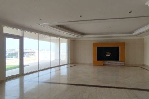 Townhouse de 6 dormitorios en Muscat, Oman No. 54825 4