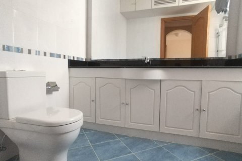 Townhouse de 6 dormitorios en Muscat, Oman No. 54825 13