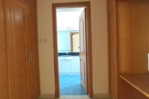 Townhouse de 6 dormitorios en Muscat, Oman No. 54825 12